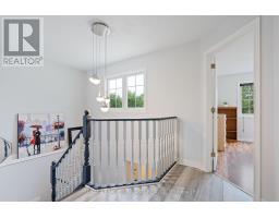 47 CARRIE CRESCENT - 19