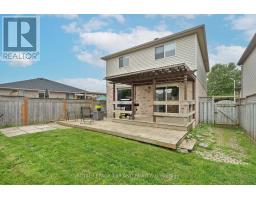 47 CARRIE CRESCENT - 36