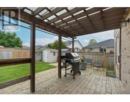 47 CARRIE CRESCENT - 39