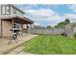 47 CARRIE CRESCENT - 41