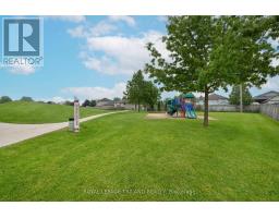 47 CARRIE CRESCENT - 43