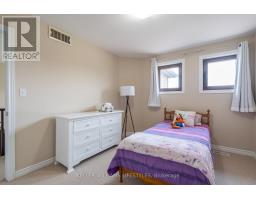 1804 CEDARPARK DRIVE - 32