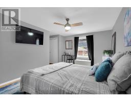 47 CARMEN CRESCENT - 27