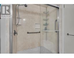 47 CARMEN CRESCENT - 30
