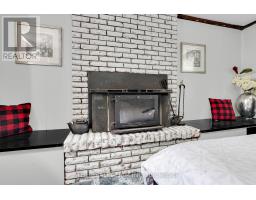 47 CARMEN CRESCENT - 37