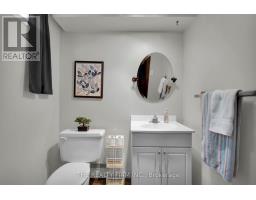 47 CARMEN CRESCENT - 39