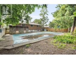 47 CARMEN CRESCENT - 48