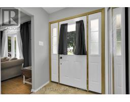 47 CARMEN CRESCENT - 6