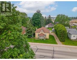 77 MAIN STREET S - 40