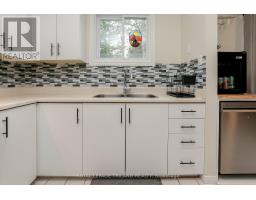 10 - 1855 ALDERSBROOK ROAD - 14