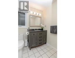 10 - 1855 ALDERSBROOK ROAD - 27