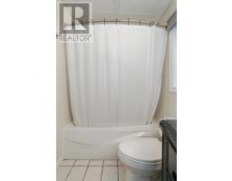 10 - 1855 ALDERSBROOK ROAD - 28