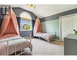 1129 BRAMBLEWOOD STREET - 32
