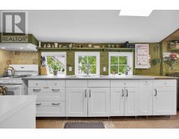 425 OLD WONDERLAND ROAD - 15