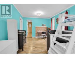 425 OLD WONDERLAND ROAD - 21