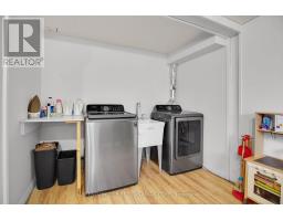 425 OLD WONDERLAND ROAD - 29