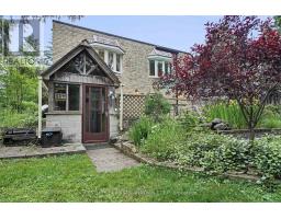 425 OLD WONDERLAND ROAD - 31