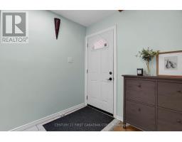 425 OLD WONDERLAND ROAD - 7