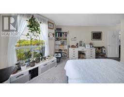 601 - 250 PALL MALL STREET - 16