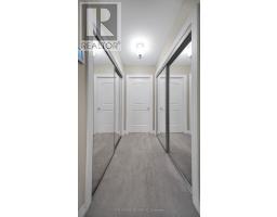 601 - 250 PALL MALL STREET - 17