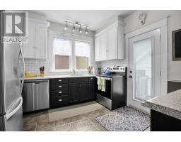 192 RIDOUT STREET S - 15