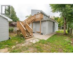 354 SPRUCE STREET - 23