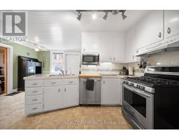 43 SOUTHWICK STREET - 22