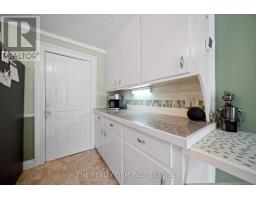 43 SOUTHWICK STREET - 24