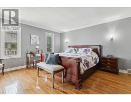 94 SUNNYSIDE DRIVE - 24