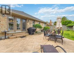 94 SUNNYSIDE DRIVE - 43