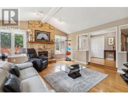 94 SUNNYSIDE DRIVE - 7