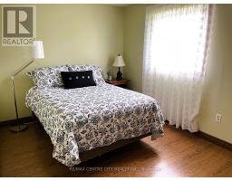 71 SPEIGHT CRESCENT - 8