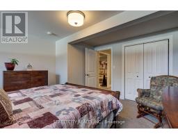32 ACORN TRAIL - 36
