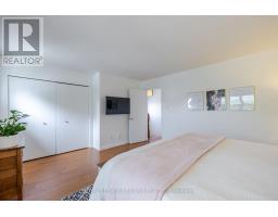 147 GERALD CRESCENT - 16