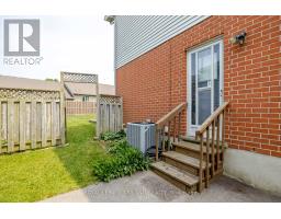 147 GERALD CRESCENT - 31