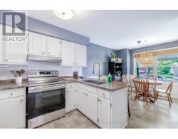 147 GERALD CRESCENT - 6