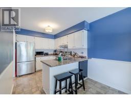 147 GERALD CRESCENT - 7