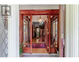 204 ST JAMES STREET - 8