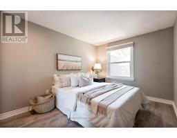 98 - 1385 COMMISSIONERS ROAD W - 17