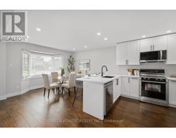 11 EDMUNDS CRESCENT - 3