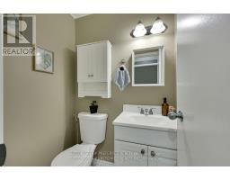 71 - 320 WESTMINSTER AVENUE - 16