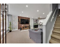 71 - 320 WESTMINSTER AVENUE - 18