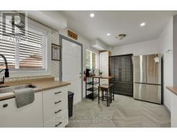 71 - 320 WESTMINSTER AVENUE - 6