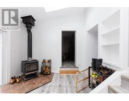 1051 HAMILTON ROAD - 12