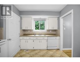 15 RANSON DRIVE - 8