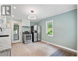 174 FURNIVAL ROAD - 15