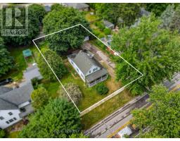 174 FURNIVAL ROAD - 42