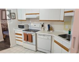 1207 - 695 RICHMOND STREET - 28