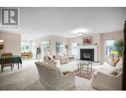 35 - 14 DOON DRIVE - 10
