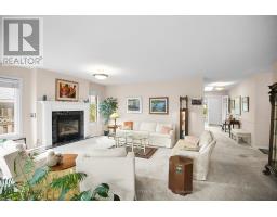 35 - 14 DOON DRIVE - 13